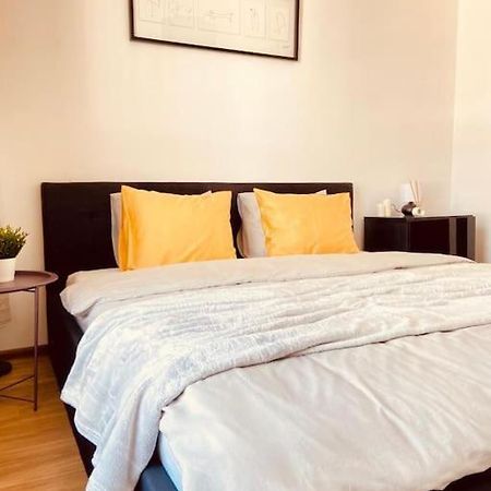 Spacious,Stylish And Comfortable 2 Room Apartment With Million Dollar View Warsawa Bagian luar foto